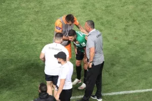 Πρώτο για Χριστοδούλου: Συμπαίκτες και Τούτιτς τον αγκάλιασαν (φώτος)