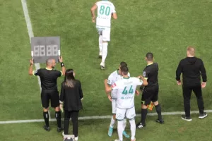 Διπλή αλλαγή ο Λένον, μέσα Κακουλής και Τσέποβιτς