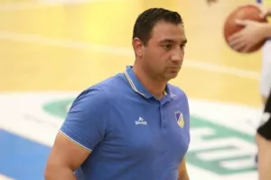 Τέλος από το ΑΠΟΕΛ...