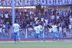 ΑΠΟΛΛΩΝ ΘΡΥΛΟΣ ΠΡΩΤΑΘΛΗΜΑ!! (φώτος)