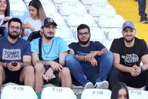 ΦΩΤΟΣ/Ο κόσμος στο ΠΑΠ