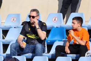 (Φωτορεπορτάζ) Ο κόσμος στο "Στέλιος Κυριακίδης"