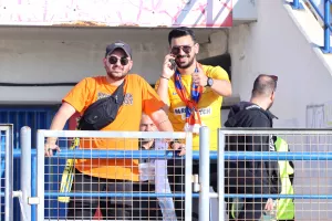 (Φωτορεπορτάζ) Ο κόσμος στο "Στέλιος Κυριακίδης"