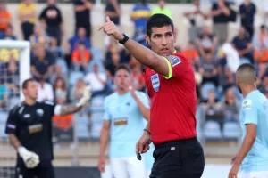 ​Πάφος - ΑΠΟΕΛ: Τον "σκότωσε" και τον έστειλε στο Conference League (φώτος)