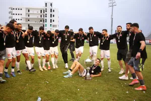 Το... σήκωσε η Καρμιώτισσα, το σήκωσε και ο Ρώσος επενδυτής! (ΒΙΝΤΕΟ/ΦΩΤΟΣ)