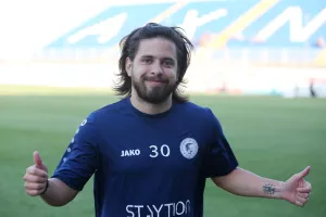 Έγινε αλλαγή... (Μάζουρεκ/Ομόνοια)