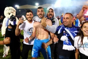"Τρελάθηκε" ο Πίττας