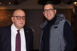 Κούμας € 8,000,000;