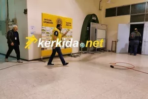 Εξω φρενών! 