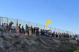 Στα ττέλια... οι Ομονοιάτες! (φώτος Kerkida)