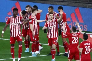 Ολυμπιακός: «Μέσα» ο Φορτούνης, εκτός πολλοί βασικοί