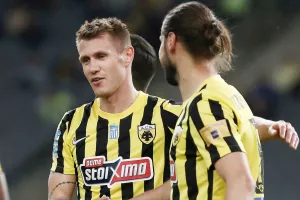 Κριχόβιακ, Σιμάνσκι και Σβιντέρσκι στη λίστα της Εθνικής