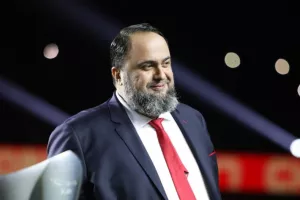 Μαρινάκης: «Συγχαρητήρια στο χάντμπολ μας»