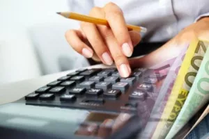 Έκτακτο επίδομα/Ακρίβεια: Ποιοι το δικαιούνται - Τα ποσά