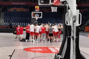 Πλάνα από την προπόνηση του Ολυμπιακού ενόψει Μπαρτσελόνα