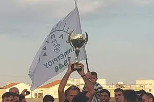 Το σήκωσε η Ελπίδα Λιοπετρίου (βίντεο/φώτος)