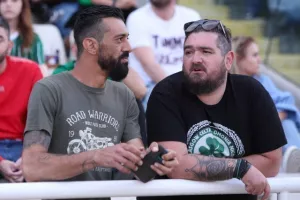 (Φωτορεπορτάζ) Ο κόσμος της Ομόνοιας