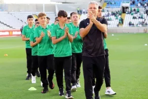 Στο πέταλο οι πρωταθλητές Κ14 της Ομόνοιας (φώτος/βίντεο) 