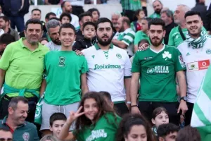 (Φωτορεπορτάζ) Ο κόσμος της Ομόνοιας