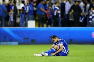 Ένας μήνας/ΑΝΟ