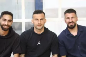 ΦΩΤΟΡΕΠΟΡΤΑΖ... τελικού! 