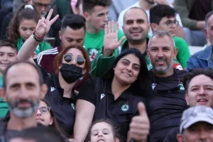 (Φωτορεπορτάζ) Ο κόσμος της Ομόνοιας