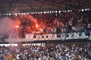 (Φωτορεπορτάζ) Ο κόσμος στο Τσίρειο 