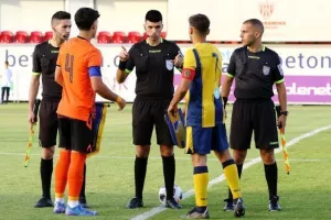 Κ19/ΑΕΛ - ΑΠΟΕΛ: “Πορτοκαλί” ο τίτλος με υπογραφή Κούτσακου (φώτος)