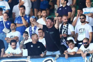 (Φωτορεπορτάζ) Ο κόσμος στο Τσίρειο 