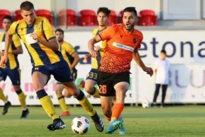 Κ19/ΑΕΛ - ΑΠΟΕΛ: “Πορτοκαλί” ο τίτλος με υπογραφή Κούτσακου (φώτος)