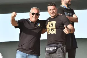 (Φωτορεπορτάζ) Ο κόσμος στο Τσίρειο 