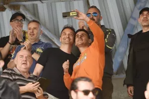 (Φωτορεπορτάζ) Ο κόσμος στο Τσίρειο 