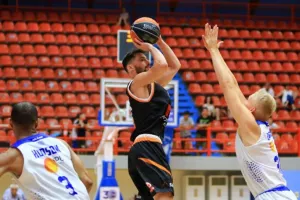 Πάτησε τη Λάρισα ο Προμηθέας και τώρα επιστροφή στην Πάτρα!