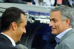  Jose Mourinho (AEK)