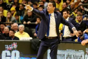 Σφαιρόπουλος: "Καμία συζήτηση με Παναθηναϊκό"