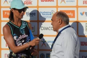 H Δώρα με τον πρόεδρο