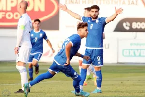 Χρόνος συμμετοχής σε 34 ποδοσφαιριστές σε 9 αγώνες