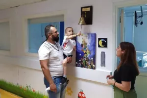 Oμόνοια: Ο μικρός Ηράκλης κτύπησε το καμπανάκι της νίκης!