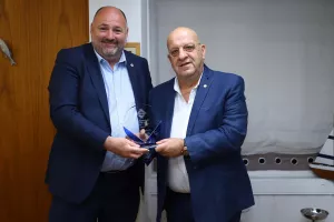 Δεξιώθηκε τους Βορειοιρλανδούς η ΚΟΠ