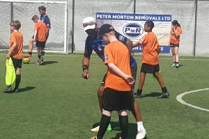 Phil Babb στο Kerkida/"Ήμουν στην Πάφο όταν μου έκανε πρόταση η Λίβερπουλ!"