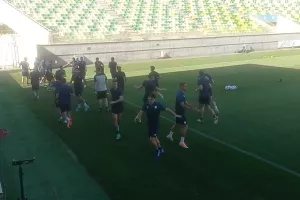 (Φώτος-βίντεο/kerkida) Η προπόνηση της Εθνικής στην "Αρένα" 
