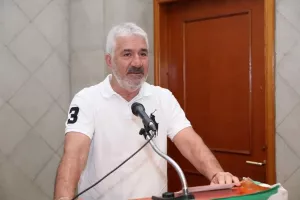 Oι Παλαίμαχοι της Ομόνοιας με τις "πράσινες" γυναίκες (φώτος)