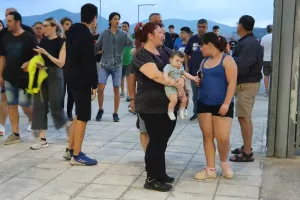 Μαζικά... στο γήπεδο/Φώτος Kerkida.net