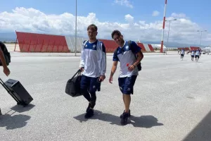 Από Βόλο "πέταξε" για Μπέλφαστ
