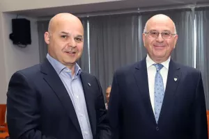Μήνυμα από Πουλλαΐδη 