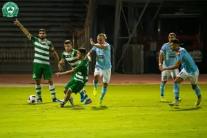 Διπλή αποχώρηση