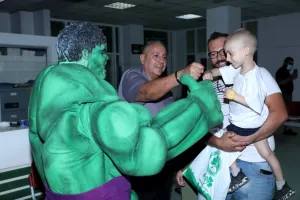 Oμόνοια: Ο μικρός Ηράκλης κτύπησε το καμπανάκι της νίκης!