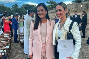 Η ΔΟΑ τίμησε την ΕΟΑΚ στην Πνύκα με το βραβείο «Αθήνα»