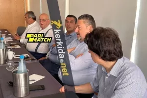 Κούμας για ξένους ρεφ/"Εκεί όπου χρειάζεται" (Tι είπε για Μάζιτς)