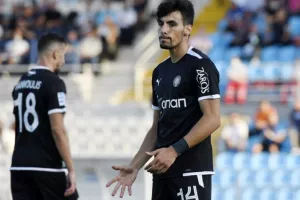 Βούρος: «Γι’ αυτό έμεινα στον ΟΦΗ»